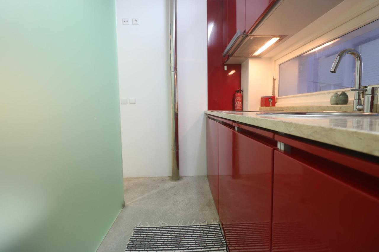 Tiny House Apartment Nazare Luaran gambar